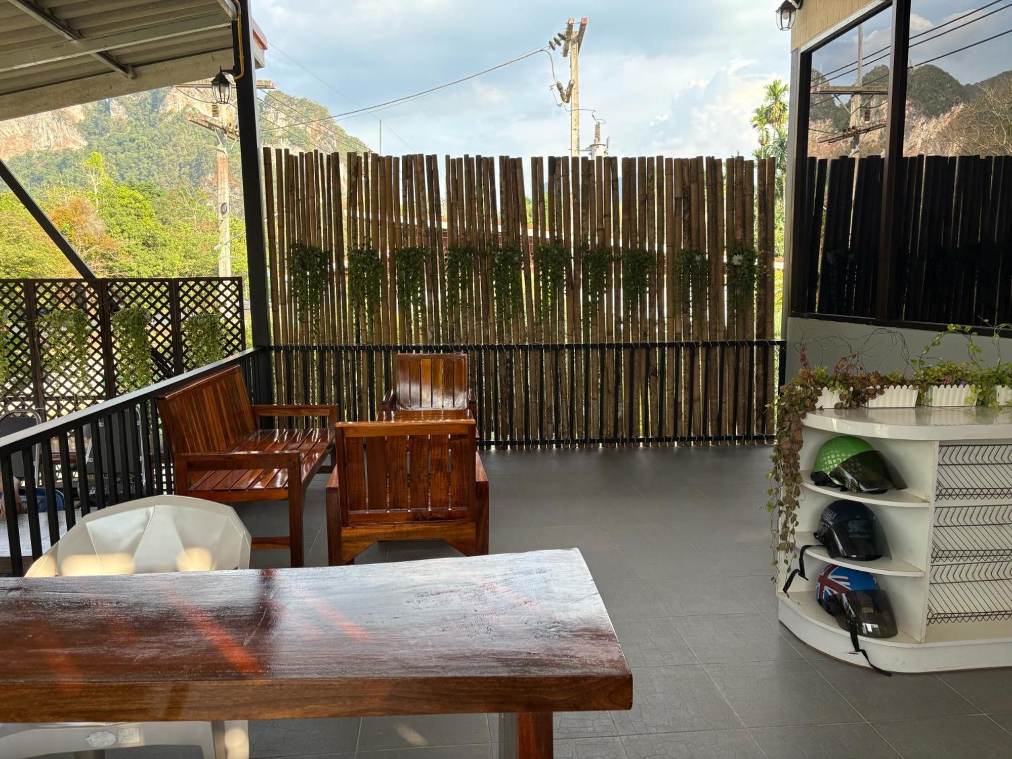 K.K. Park Resort Khao Sok National Park Exteriör bild